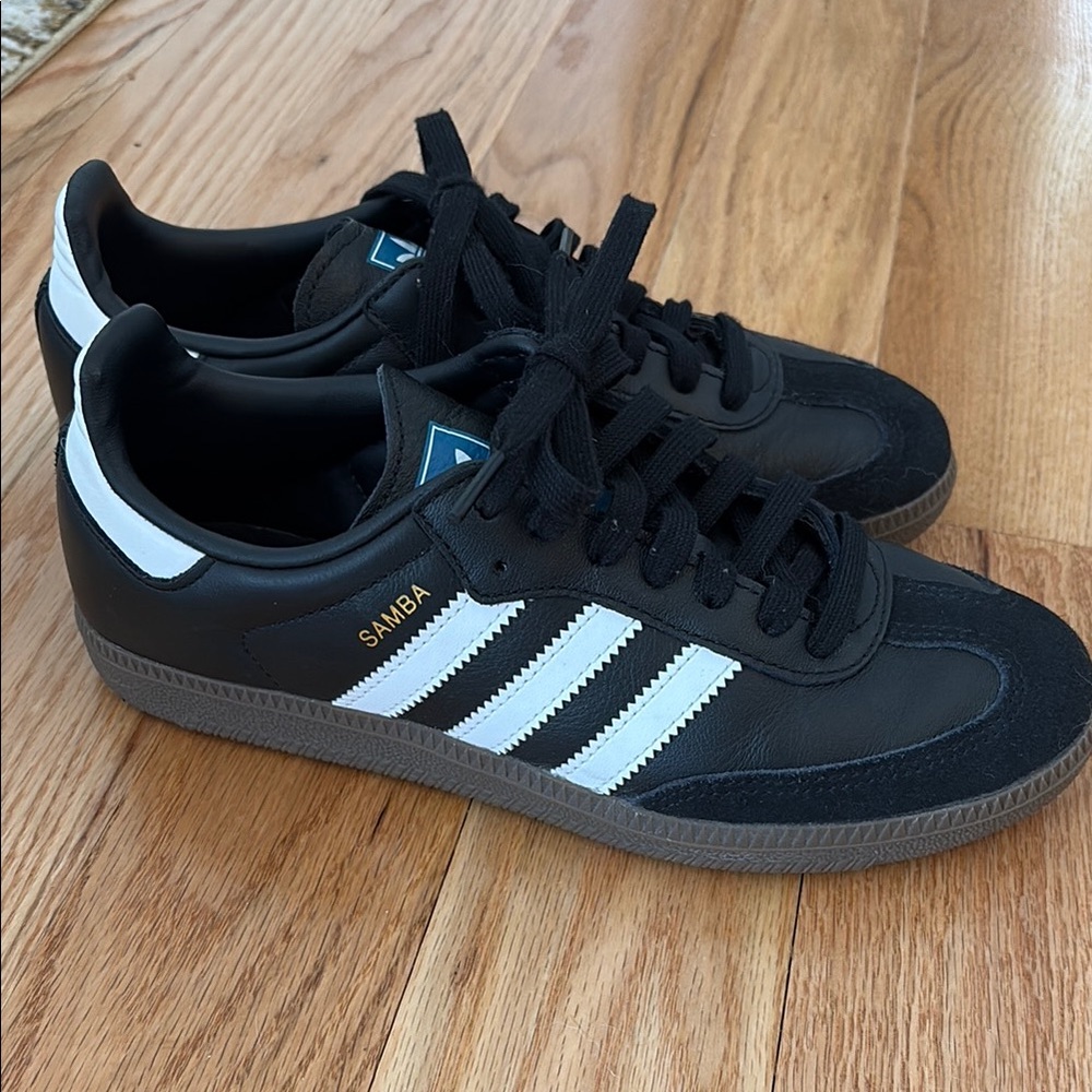 Adidas Samba Black/White Sneakers